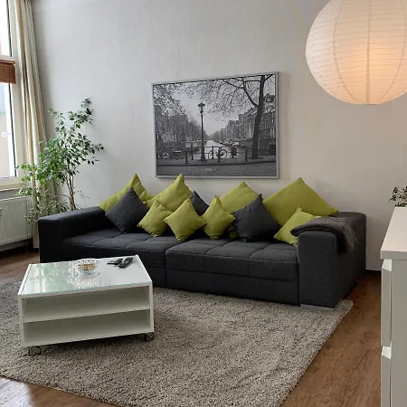 Top-zentrum Fussgaengerzone, 82 Qm, Kueche, Parkplatz Apartment