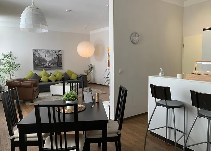 Top-zentrum Fussgaengerzone, 82 Qm, Kueche, Parkplatz 公寓 *